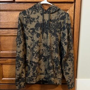 Lululemon Men”s Studio Sweat Pullover Hoodie